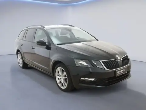 Used SKODA OCTAVIA Diesel 2019 Ad 