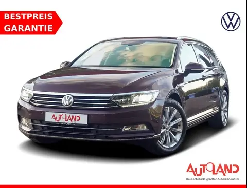 Used VOLKSWAGEN PASSAT Petrol 2015 Ad 