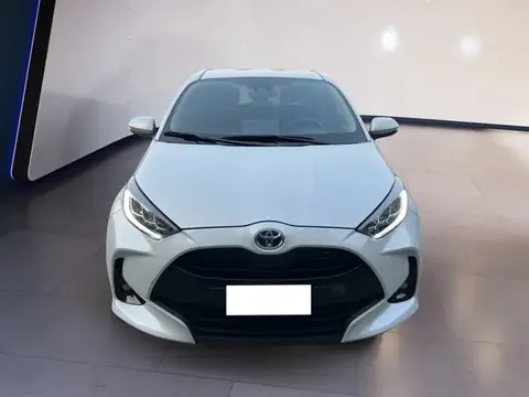 Used TOYOTA YARIS Hybrid 2021 Ad 