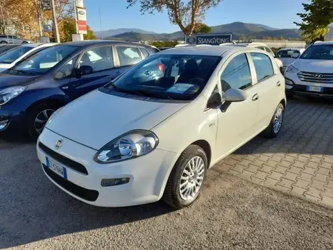 Used FIAT PUNTO  2015 Ad 