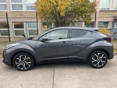 Used TOYOTA C-HR Hybrid 2021 Ad 