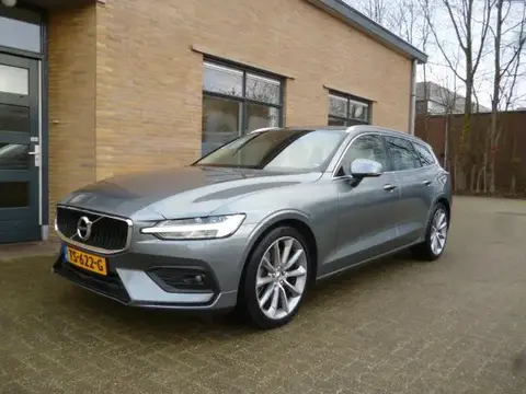 Annonce VOLVO V60 Essence 2018 d'occasion 