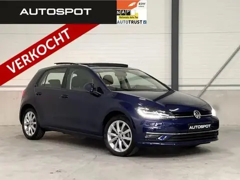 Used VOLKSWAGEN GOLF Petrol 2017 Ad 