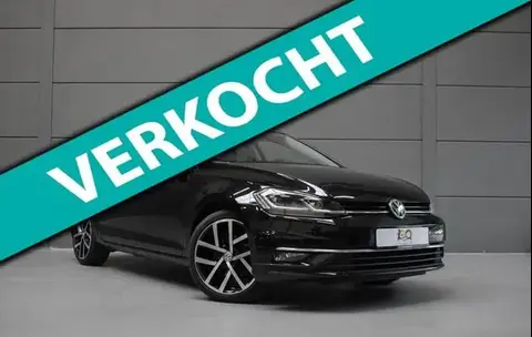 Used VOLKSWAGEN GOLF Petrol 2017 Ad 