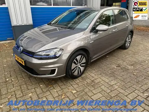 Used VOLKSWAGEN GOLF Electric 2016 Ad 