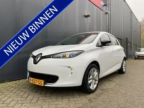 Used RENAULT ZOE Electric 2019 Ad 