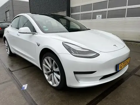 Used TESLA MODEL 3 Electric 2019 Ad 