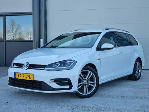 Used VOLKSWAGEN GOLF Petrol 2019 Ad 