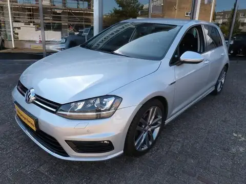 Used VOLKSWAGEN GOLF Petrol 2016 Ad 