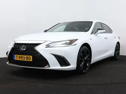 Used LEXUS ES Hybrid 2023 Ad 