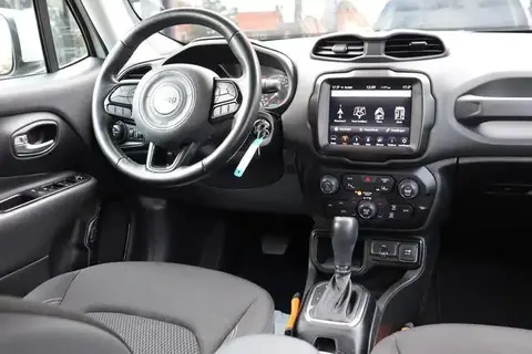 Used JEEP RENEGADE Petrol 2018 Ad 