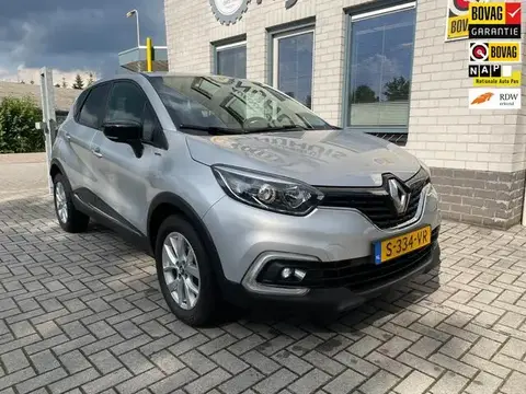 Annonce RENAULT CAPTUR Essence 2019 d'occasion 