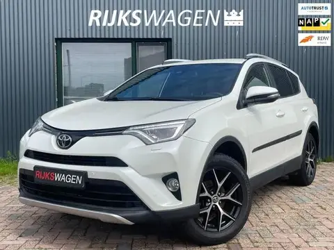 Annonce TOYOTA RAV4 Essence 2016 d'occasion 