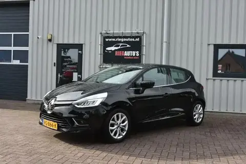 Used RENAULT CLIO Petrol 2017 Ad 