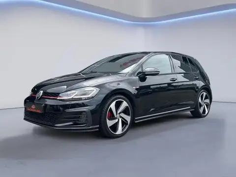 Used VOLKSWAGEN GOLF Petrol 2017 Ad 