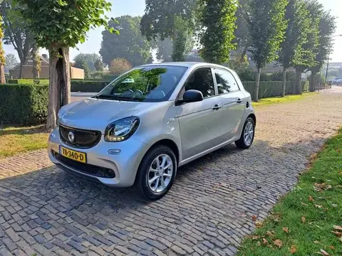 Annonce SMART FORFOUR Essence 2018 d'occasion 