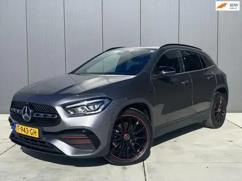 Used MERCEDES-BENZ CLASSE GLA Hybrid 2021 Ad 