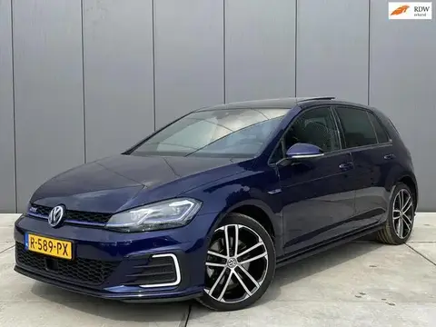 Used VOLKSWAGEN GOLF Hybrid 2018 Ad 