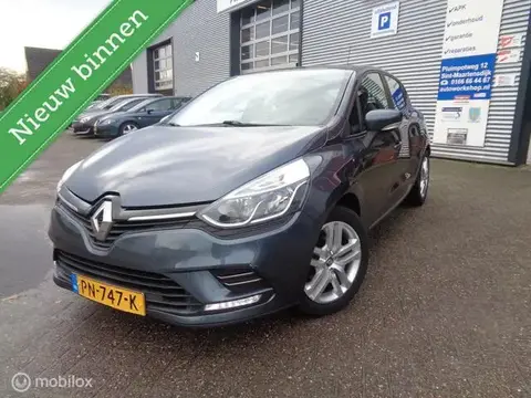 Used RENAULT CLIO Petrol 2017 Ad 