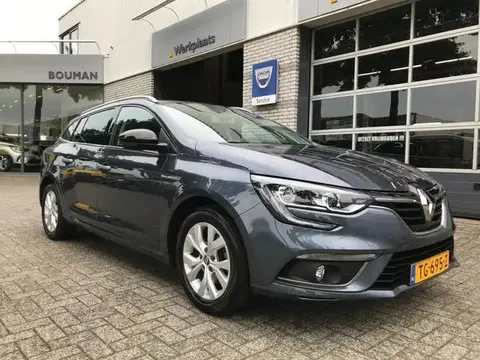 Used RENAULT MEGANE Petrol 2018 Ad 