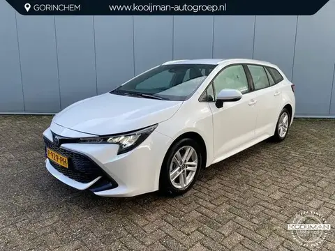 Used TOYOTA COROLLA Hybrid 2022 Ad 