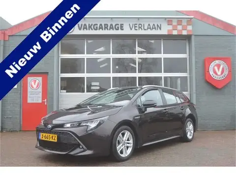 Used TOYOTA COROLLA Hybrid 2020 Ad 