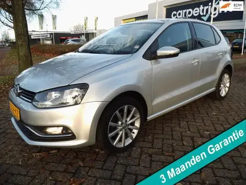 Used VOLKSWAGEN POLO Petrol 2015 Ad 