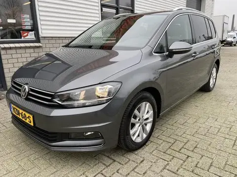 Used VOLKSWAGEN TOURAN Diesel 2018 Ad 