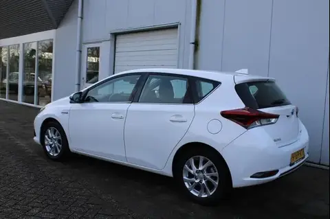 Annonce TOYOTA AURIS Hybride 2018 d'occasion 