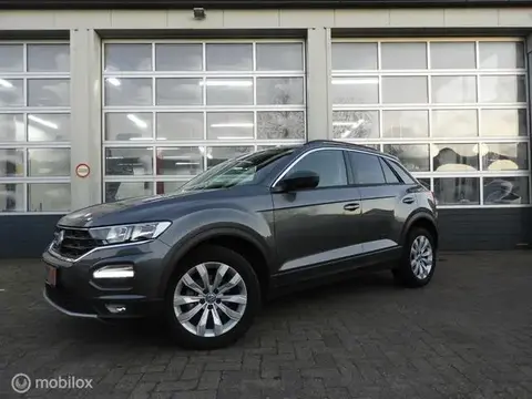 Used VOLKSWAGEN T-ROC Petrol 2019 Ad 