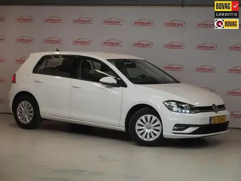 Used VOLKSWAGEN GOLF Petrol 2019 Ad 