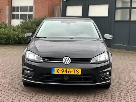 Used VOLKSWAGEN GOLF Petrol 2016 Ad 