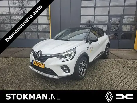 Used RENAULT CAPTUR Hybrid 2023 Ad 