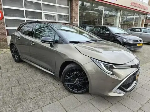 Used TOYOTA COROLLA Hybrid 2019 Ad 