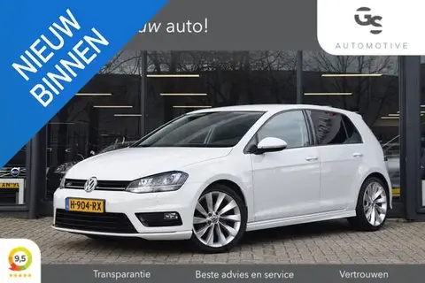 Used VOLKSWAGEN GOLF Petrol 2017 Ad 