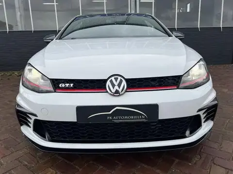 Used VOLKSWAGEN GOLF Petrol 2016 Ad 