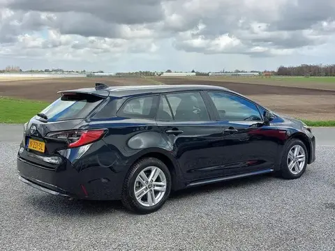 Used TOYOTA COROLLA Hybrid 2021 Ad 