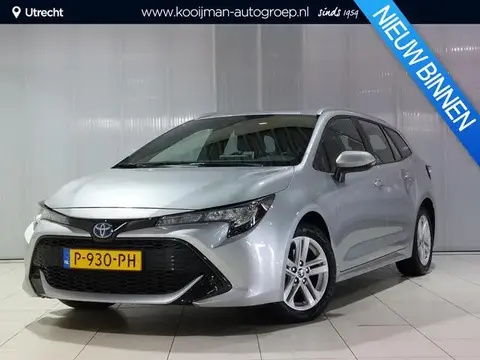 Used TOYOTA COROLLA Hybrid 2022 Ad 