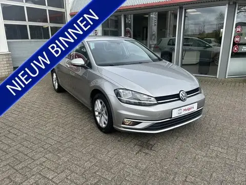 Used VOLKSWAGEN GOLF Petrol 2017 Ad 