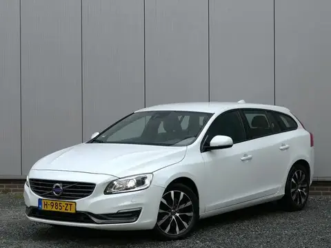 Used VOLVO V60 Petrol 2017 Ad 