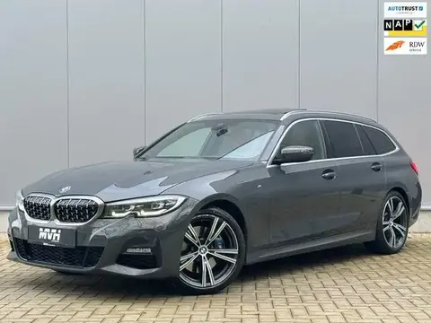 Used BMW SERIE 3 Petrol 2019 Ad 