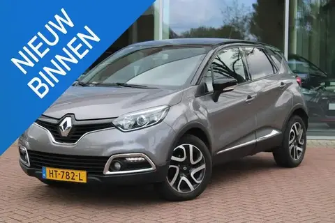 Used RENAULT CAPTUR Petrol 2016 Ad 