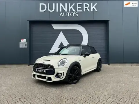 Used MINI COOPER Petrol 2017 Ad 