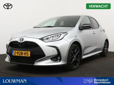 Used TOYOTA YARIS Hybrid 2022 Ad 