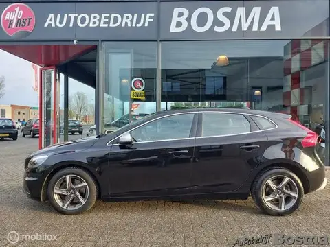 Used VOLVO V40 Petrol 2016 Ad 