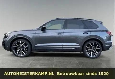 Used VOLKSWAGEN TOUAREG Diesel 2023 Ad 