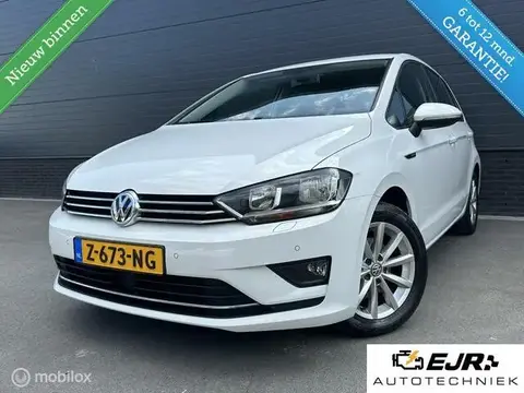 Used VOLKSWAGEN GOLF Petrol 2015 Ad 