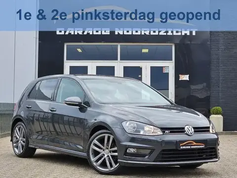 Used VOLKSWAGEN GOLF Petrol 2017 Ad 