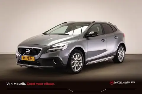 Used VOLVO V40 Petrol 2018 Ad 