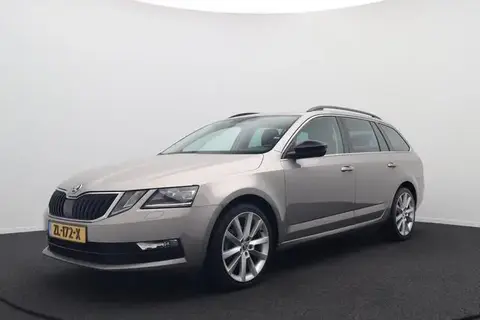 Used SKODA OCTAVIA Petrol 2019 Ad 